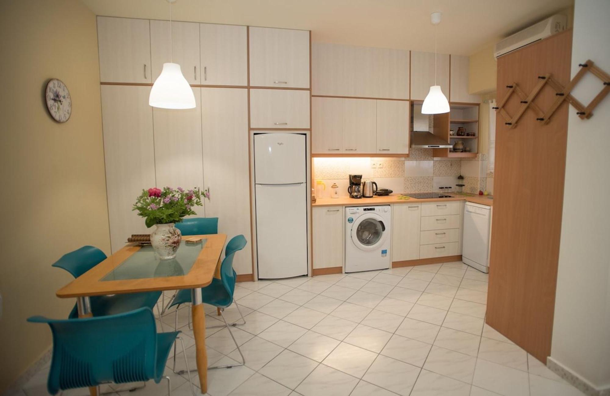Comfi Apartment Kleio Ираклион Экстерьер фото